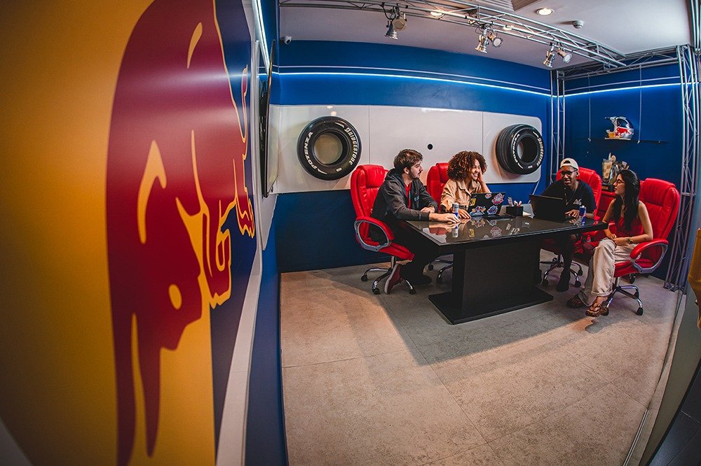 Red Bull lança Programa de Estágio para 2025; veja os requisitos