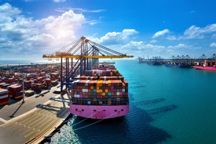 Imagem referente à matéria: Etanol no navio: combustível brasileiro poderá ser usado na frota da Noruega