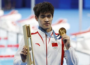 Imagem referente à matéria: Treinador australiano questiona vitória de chinês nas Olimpíadas: 'Humanamente impossível'
