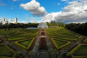 Imagem referente à matéria: Pimentel tem 29,3% dos votos válidos e Graeml, 25,3%, em Curitiba, diz pesquisa AtlasIntel