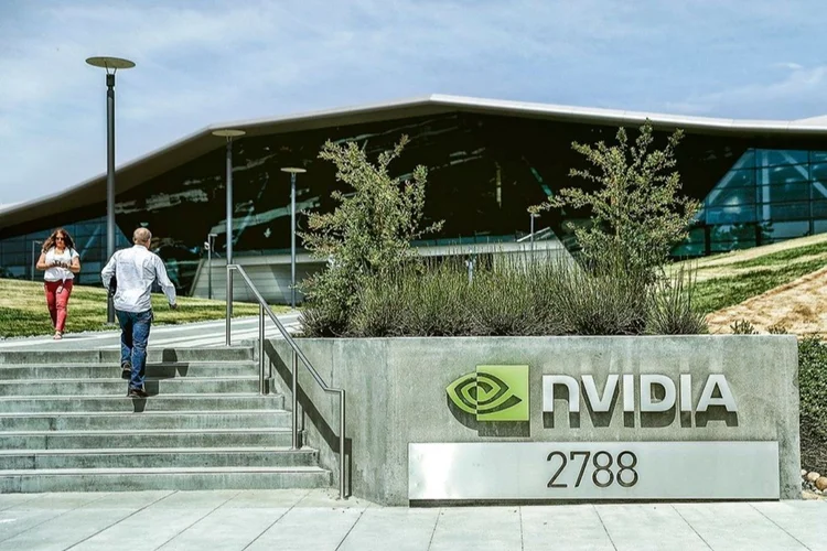 Nvidia perdeu US$ 600 bilhões em valor de mercado em um único dia (Justin Sullivan/Getty Images)