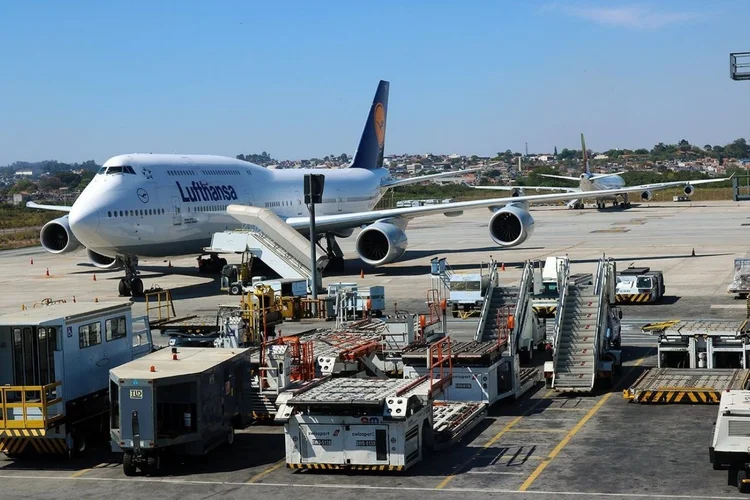 Aeroporto de Guarulhos, em São Paulo (Karin Slomão/Exame)