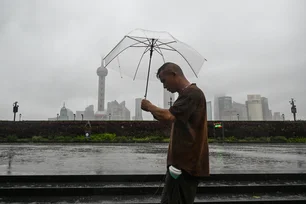 Imagem referente à matéria: Chuva forte provoca apagão em São Paulo e afeta transportes públicos