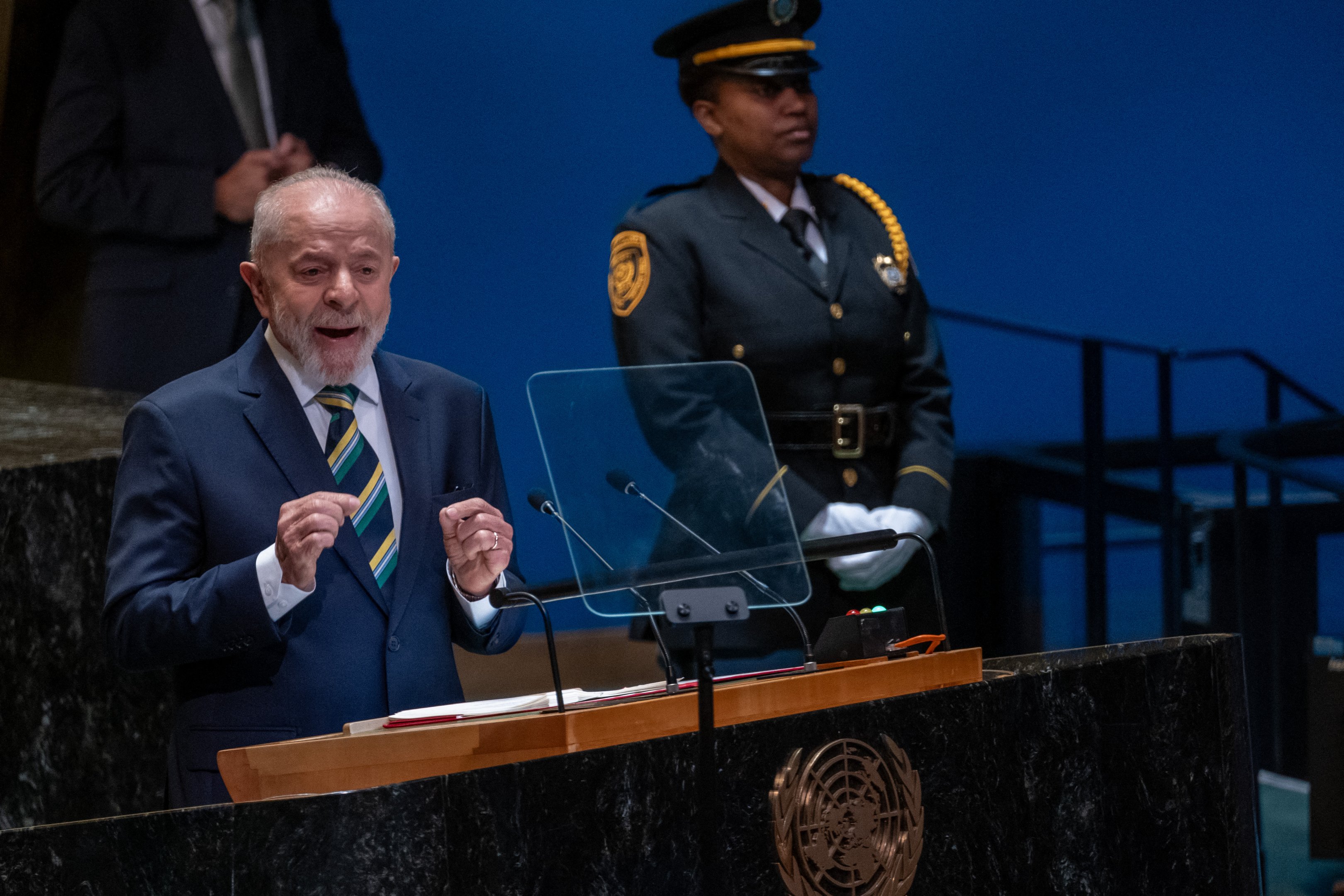 NEW YORK, NEW YORK - SEPTEMBER 24: Brazils President Luiz Inácio Lula da Silva addresses world leaders, diplomats, and others during the United Nations General Assembly (UNGA) at the United Nations headquarters on September 24, 2024 in New York City. World leaders convened for the General Assembly as the world continues to experience major wars in Gaza, Ukraine and, Sudan along with a threat of a larger conflict in the Middle East.   Spencer Platt/Getty Images/AFP (Photo by SPENCER PLATT / GETTY IMAGES NORTH AMERICA / Getty Images via AFP)