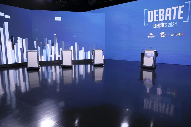 Oitavo debate entre os candidatos a prefeito de SP será transmitido ao vivo no canal do Youtube do Flow e do Flow News (Lourival Ribeiro e Rogerio Pallatta/SBT/Divulgação)