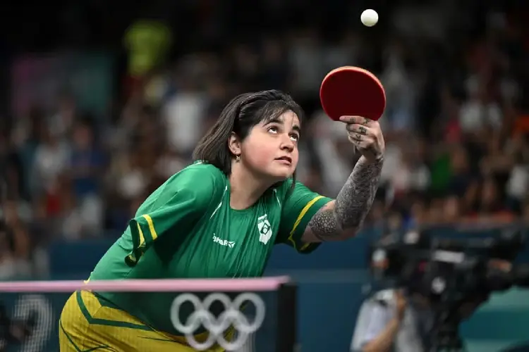 Bruna Alexandre: tenista participa dos Jogos Paralímpicos de Paris (Jung Yeon-je/AFP)