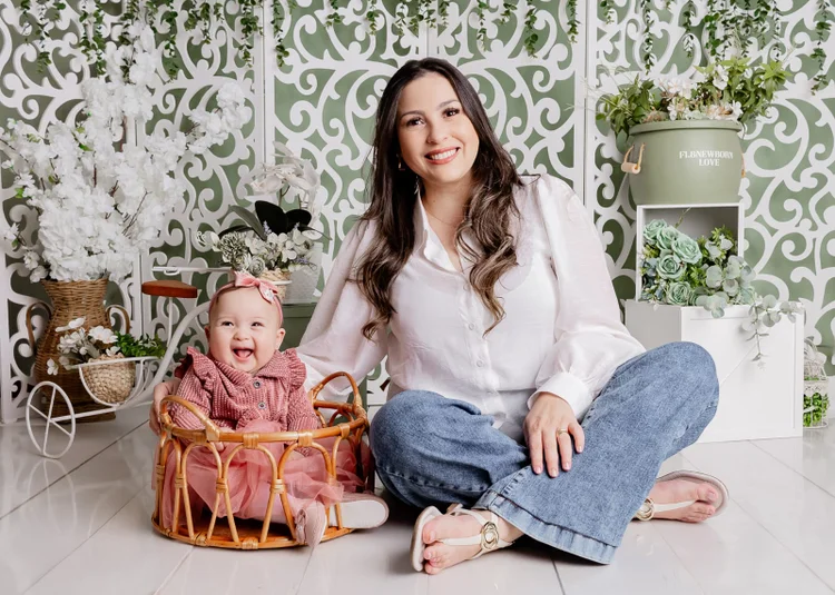 Roberta Andrade França e sua filha Malu formam uma das mais de 60 famílias beneficiadas pelo programa de apoio à reprodução assistida da PepsiCo, o Minha Hora (PEPSICO/Divulgação)