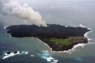 Imagem referente à matéria: Tsunami de meio metro de altura atinge ilhas no Japão após terremoto de magnitude 5,9