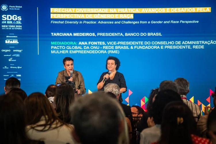 Redução de desigualdades no mercado de trabalho e economia: tema foi debatido durante conversa entre Tarciana Medeiros, do Banco do Brasil, e Ana Fontes, da Rede Mulher Empreendedora, na ONU (Leandro Fonseca/Exame)