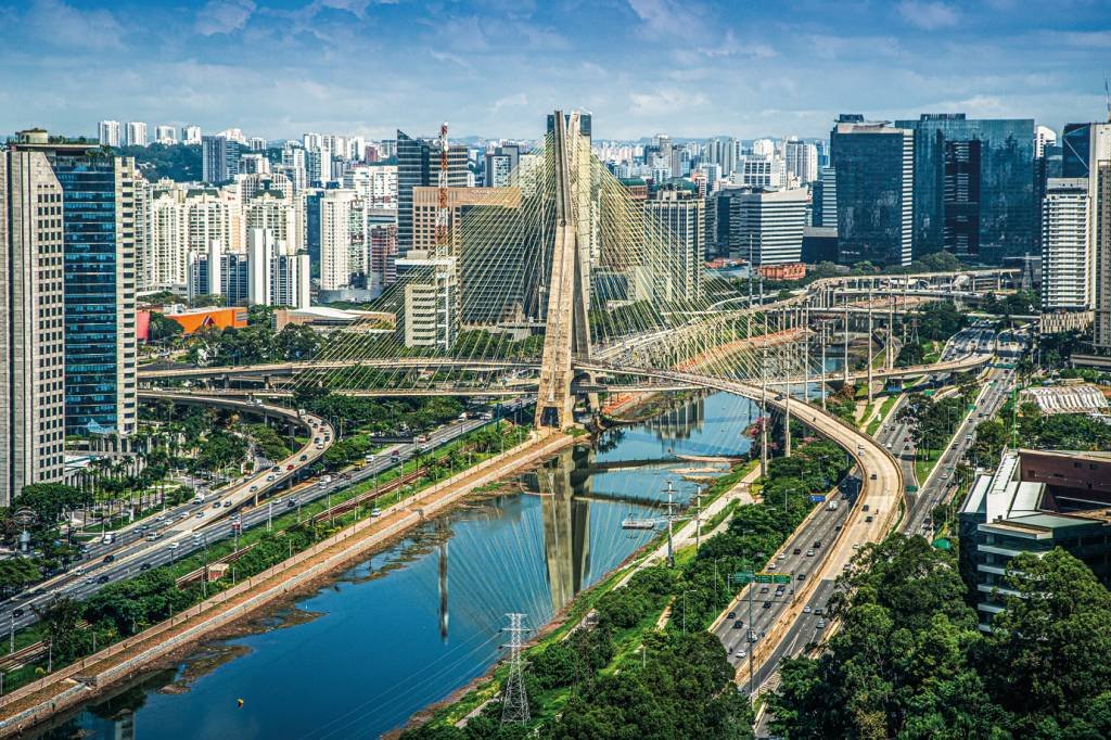 Depois de atingir o RS, 'chuva preta' pode chegar a São Paulo?