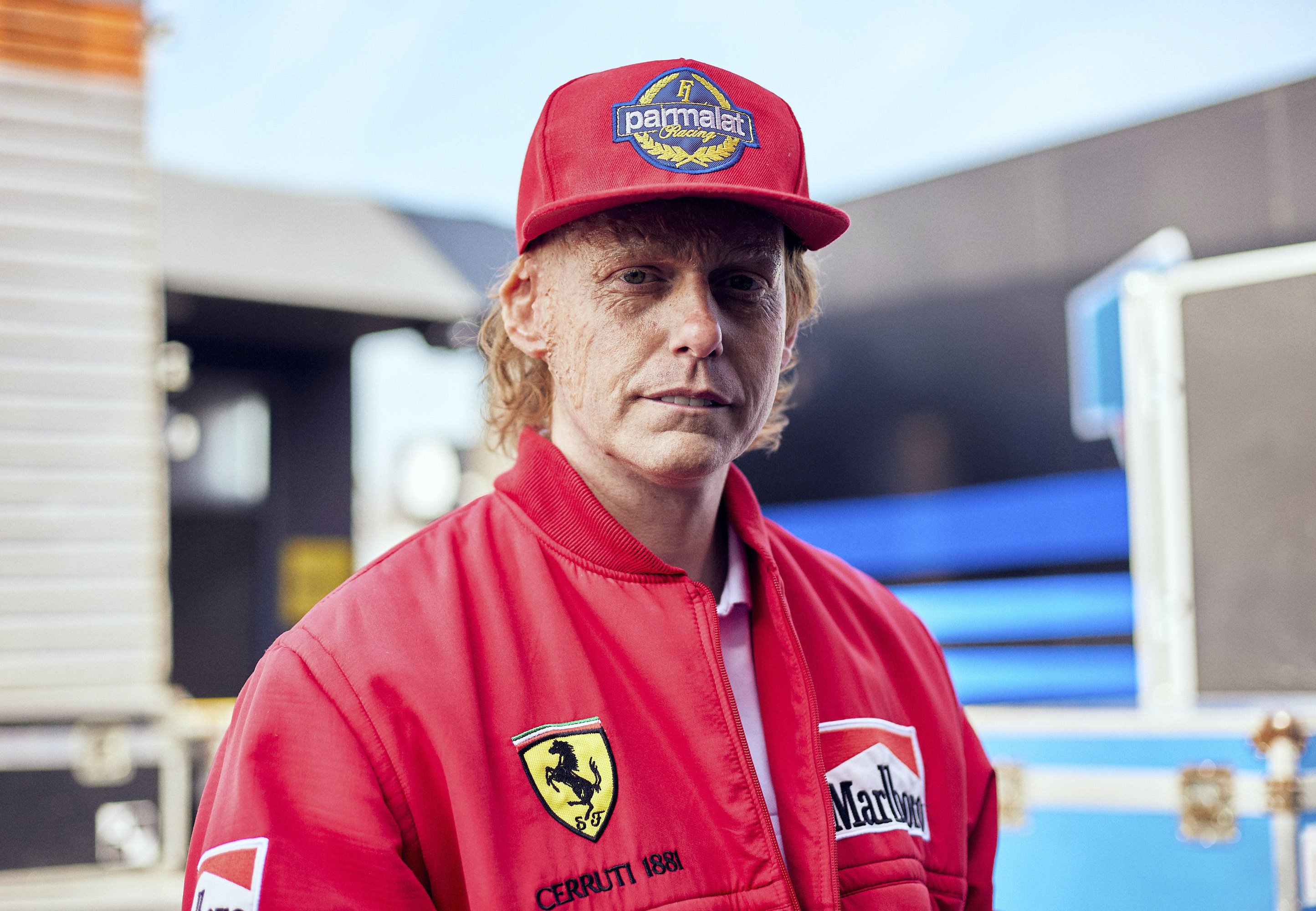 Johannes Heinrichs como Niki Lauda em Senna.