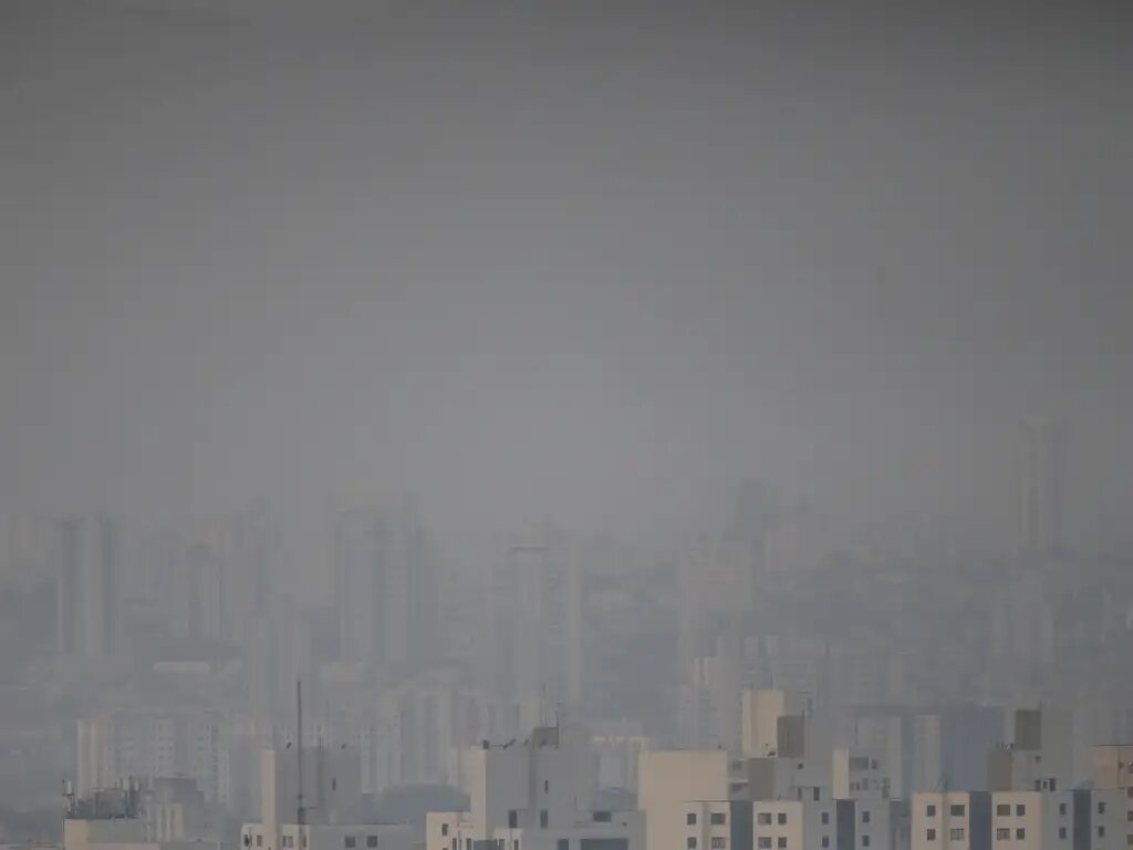 Qualidade do ar em São Paulo deve piorar antes da chegada de frente fria