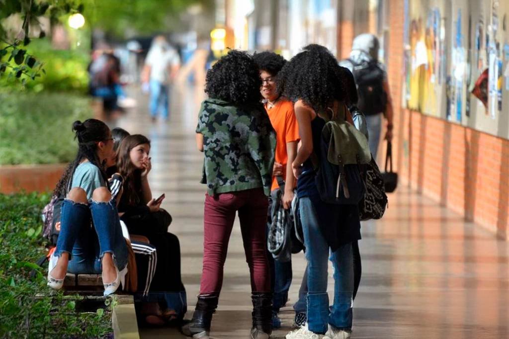 Engajar os Jovens é essencial para transformar a educação pública