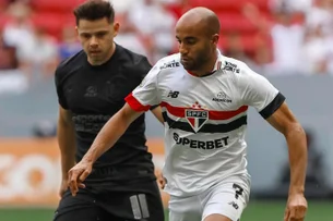 São Paulo vence Corinthians por 3 a 1 e sobe para o G4 do Brasileirão