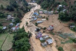 Sobe para 236 o total de mortos no Nepal após piores chuvas em 50 anos