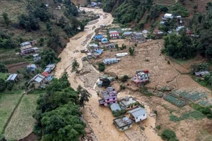 Imagem referente à matéria: Sobe para 236 o total de mortos no Nepal após piores chuvas em 50 anos