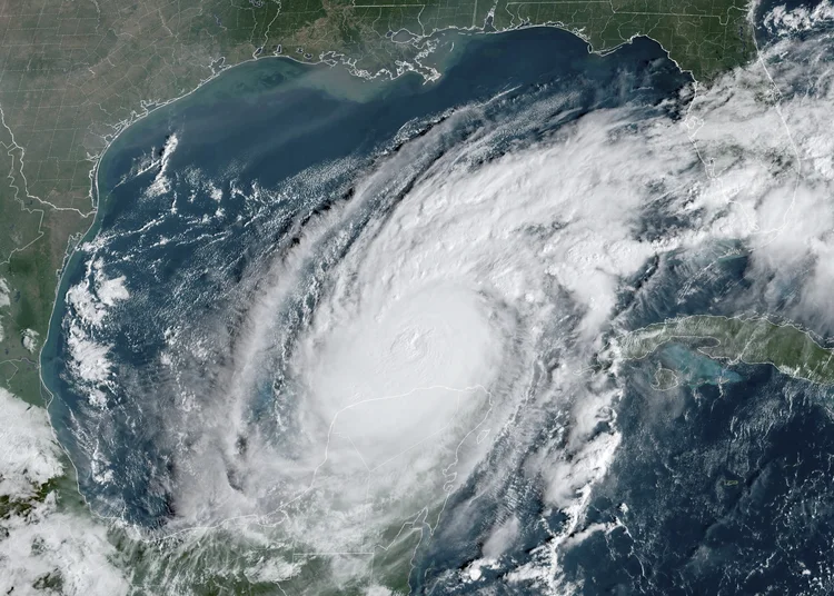 Há duas semanas, a mesma região foi afetada pelo furacão Helene (Noaa/AFP)