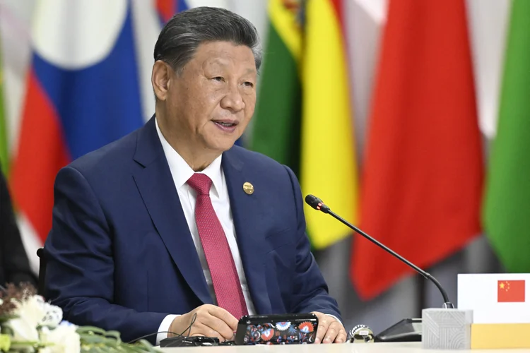 O presidente chinês Xi Jinping participa da reunião de formato estendido da cúpula do BRICS em Kazan em 23 de outubro de 2024 (Alexander NEMENOV /AFP)