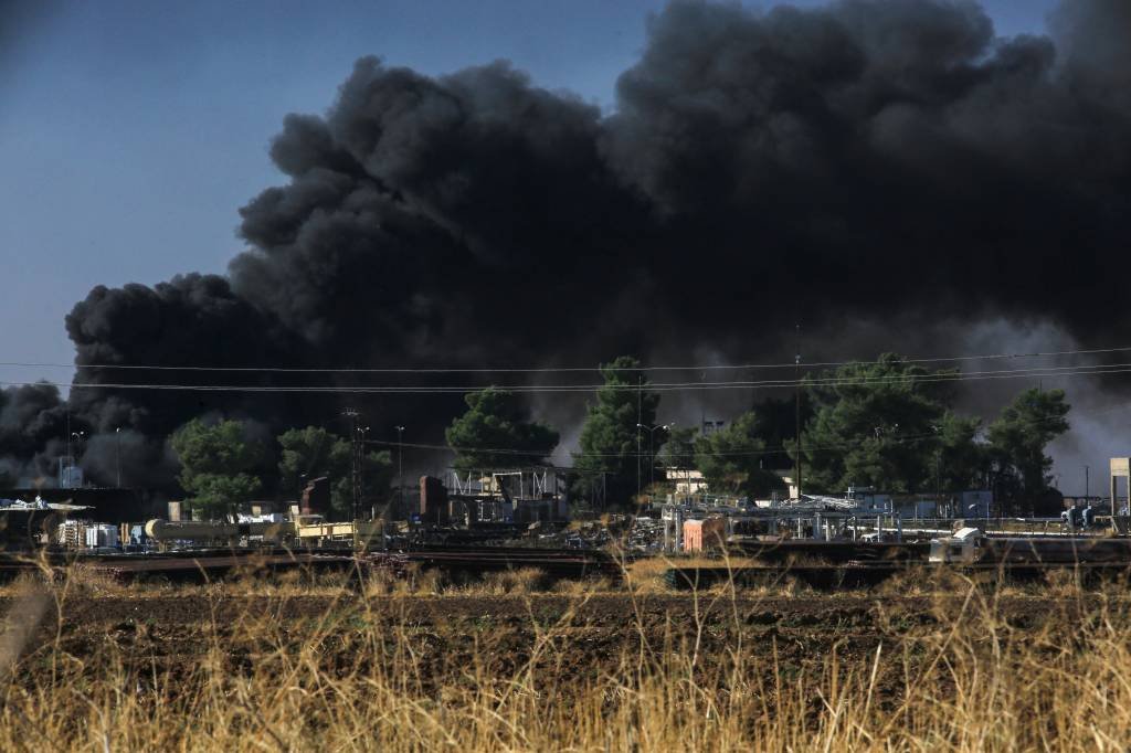 Israel faz ataque aéreo na capital do Irã; explosões são reportadas também na Síria