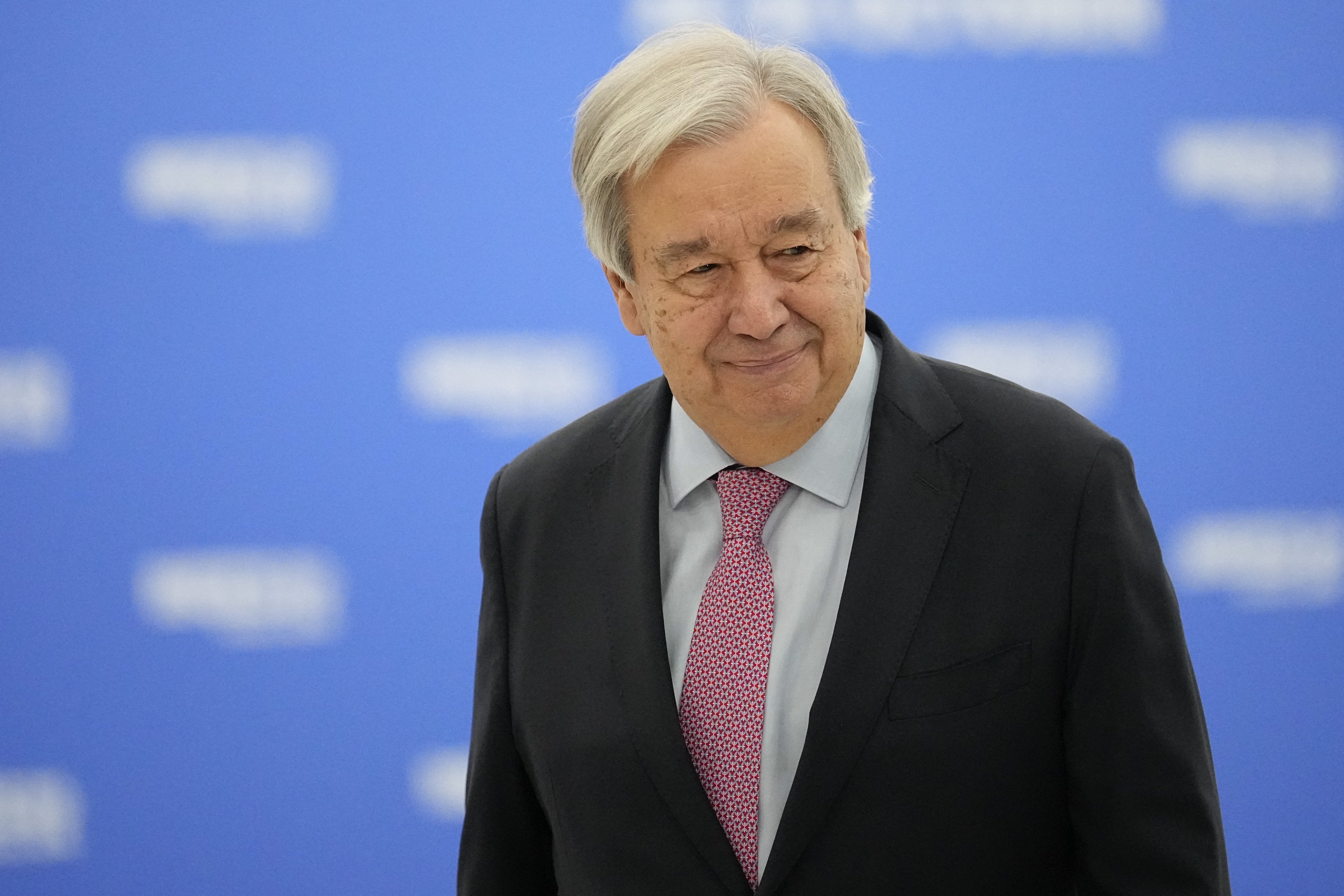 Guterres pede paz e reitera a Putin que invasão da Ucrânia vai contra Carta da ONU