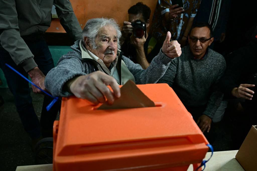 'Talvez seja meu último voto', diz Mujica sobre as eleições no Uruguai