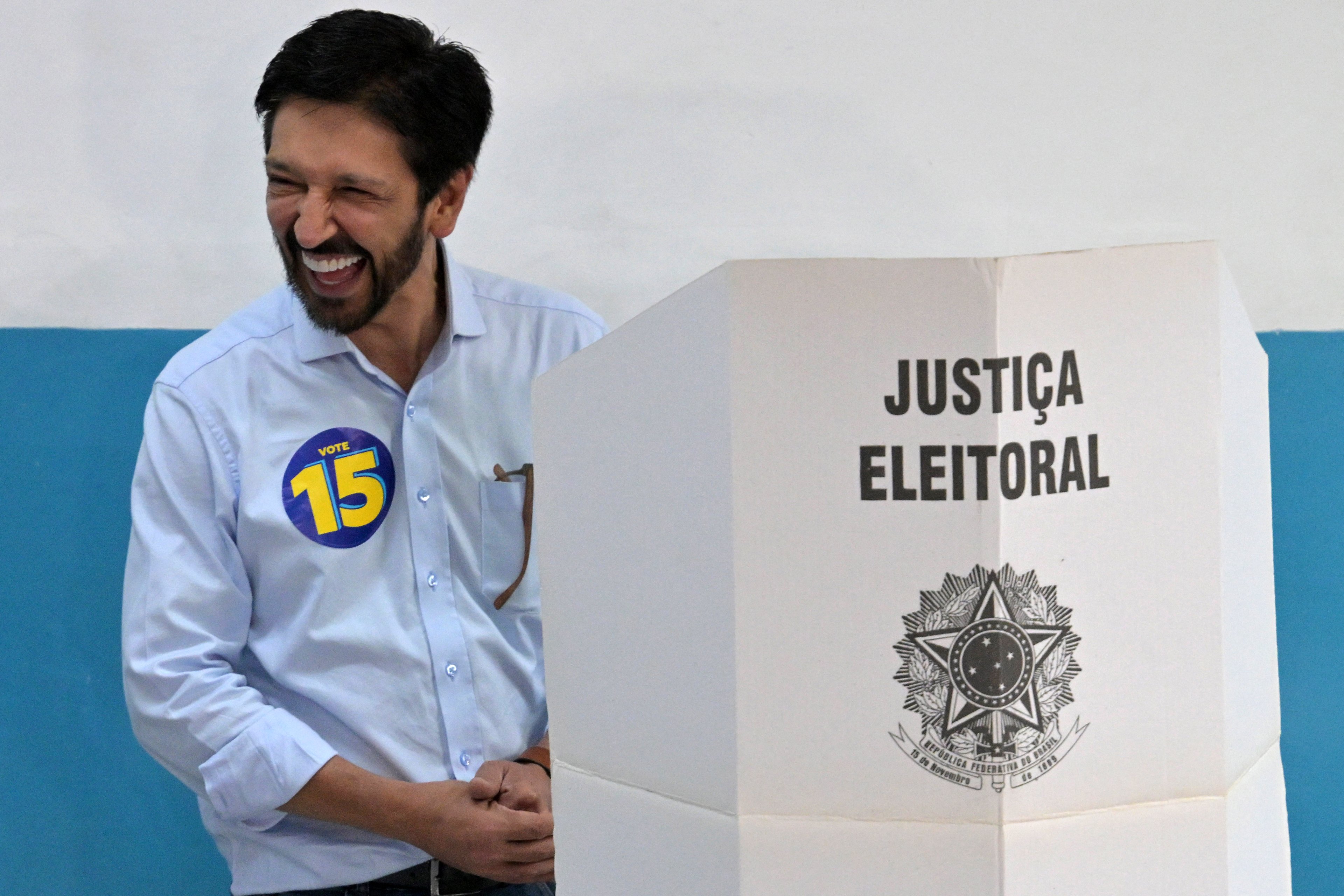 Ricardo Nunes vota na capital paulista (Photo by Nelson ALMEIDA / AFP)