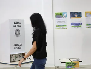 Pode votar de bermuda, boné ou chinelo? Veja o que é permitido no dia da eleição