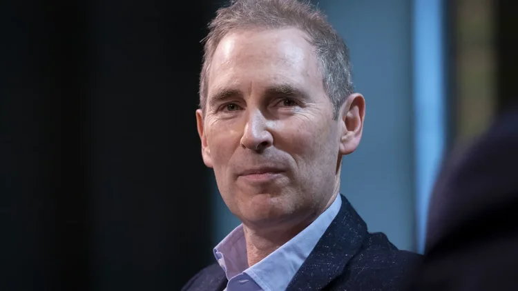 Andy Jassy, ​​diretor executivo da Amazon, durante o GeekWire Summit em Seattle, Washington, EUA (David Ryder | Bloomberg | Getty Images)