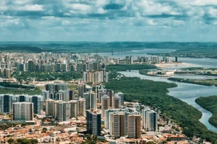 Imagem referente à matéria: Veja quais foram os vereadores eleitos e maiores bancadas em Aracaju