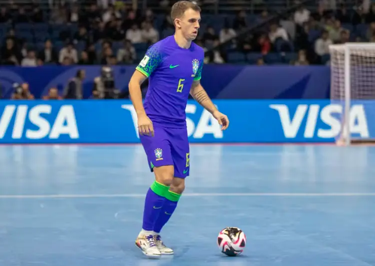 Marcel, ala da seleção brasileira, é artilheiro com dez gols da Copa do Mundo de Futsal (CBF /Divulgação)