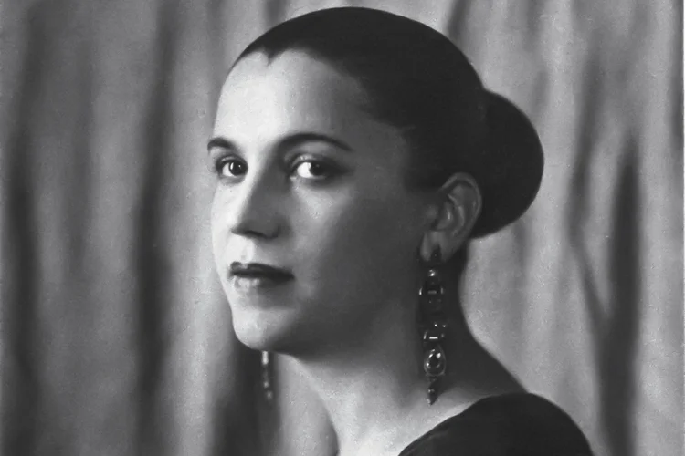 Retrato de Tarsila do Amaral nos anos 1920 (Fine Art Images/Heritage Images/Getty Images)