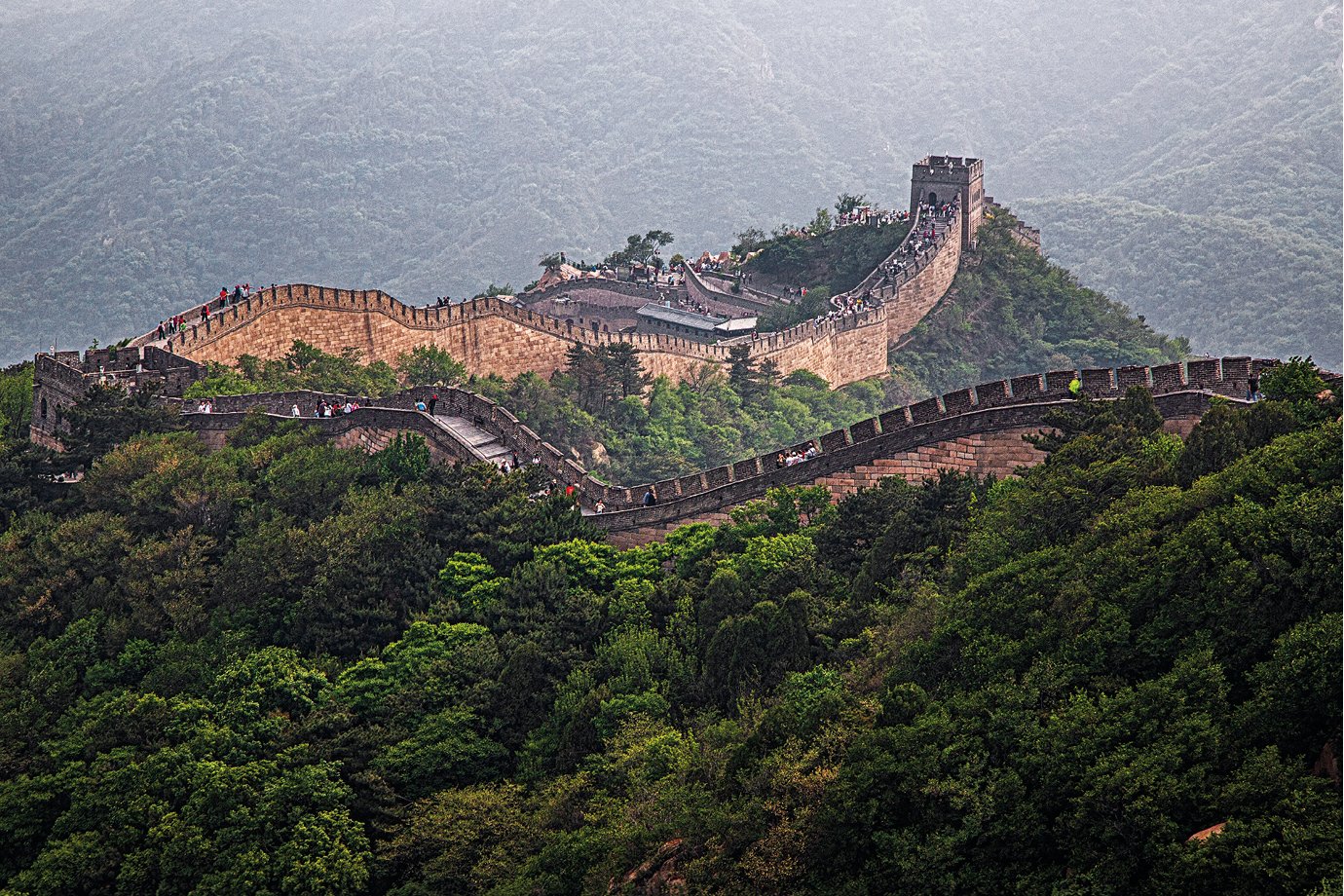 Muralha da China: principal atração turística do país equilibra o moderno e o tradicional