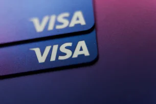 Visa tem lucro acima das expectativas puxado por transações internacionais