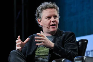 Imagem referente à matéria: Pandemia acelerou redes e nuvens que agora possibilitam a IA, diz CEO da Cloudflare