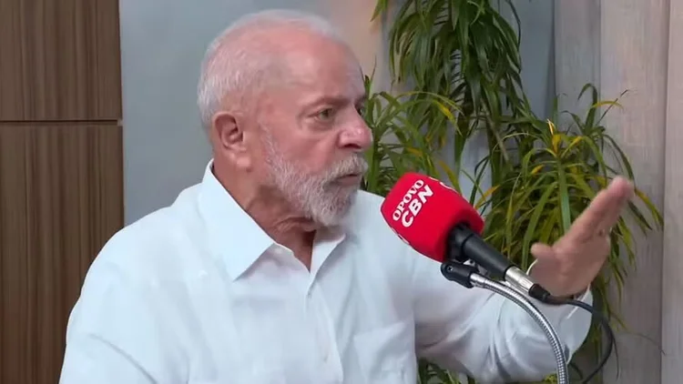 Luiz Inácio Lla da Silva durante entrevista para a rádio CBN de Fortaleza (CE) (YouTube / Reprodução)