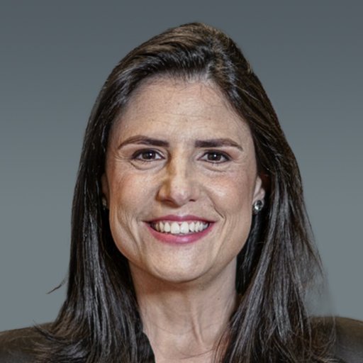 Paula Esteves