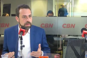 Nunes falta em 1º debate do segundo turno e Boulos é sabatinado por 1 hora na CBN