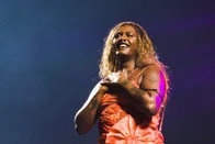 Imagem referente à notícia: Virada Cultural de SP terá Bello, Liniker e Luísa Sonza