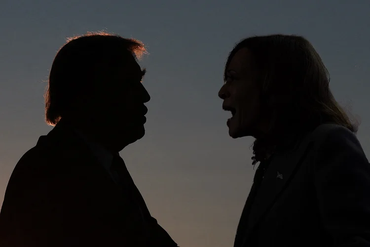 Montagem com as imagens de Donald Trump e Kamala Harris (Win Mcnamee/Elijah Nouvelage/AFP/Getty Images)