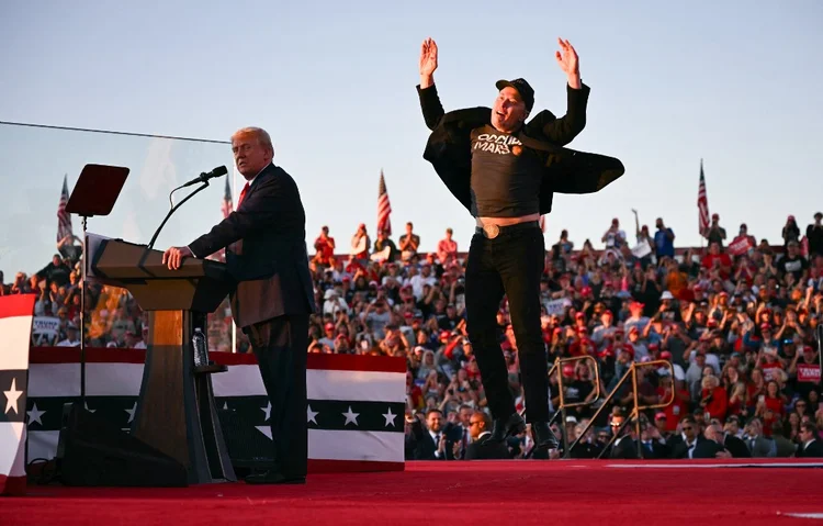 Musk e Trump: de aliados estratégicos a rivais políticos em 2025 (Jim WATSON/AFP)