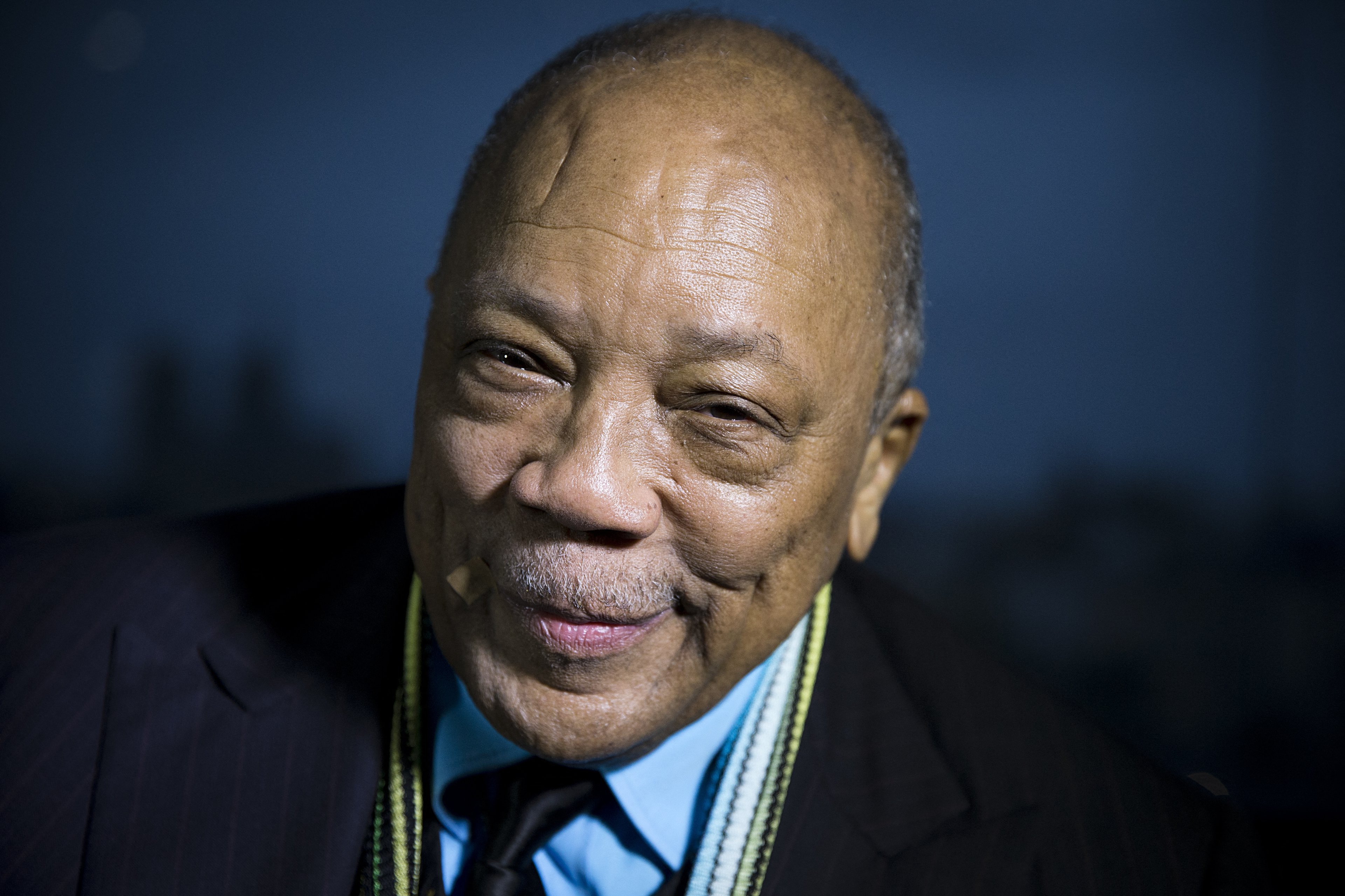 Morre Quincy Jones, lendário produtor de Michael Jackson