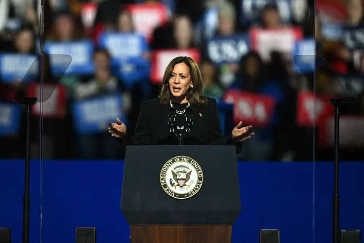 US Vice President and Democratic presidential candidate Kamala Harris speaks during a campaign rally on the Benjamin Franklin Parkway in Philadelphia, Pennsylvania on November 4, 2024. (Photo by ANGELA WEISS / AFP) (ANGELA WEISS/AFP)