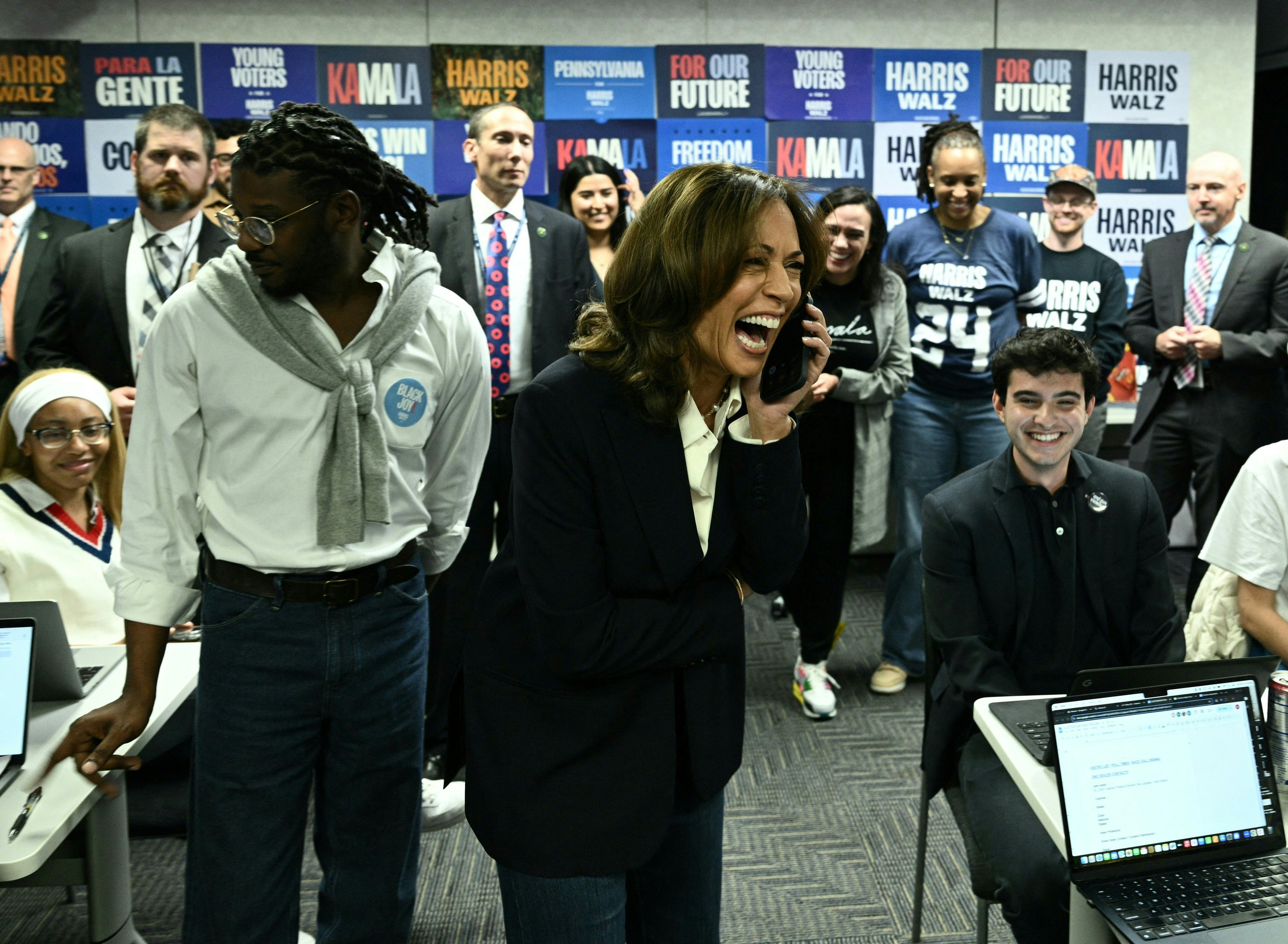 US Vice President and Democratic presidential candidate Kamala Harris takes part in a phone bank at the Democratic National Committee headquarters in Washington, DC, on November 5, 2024 (Photo by Brendan SMIALOWSKI / AFP)