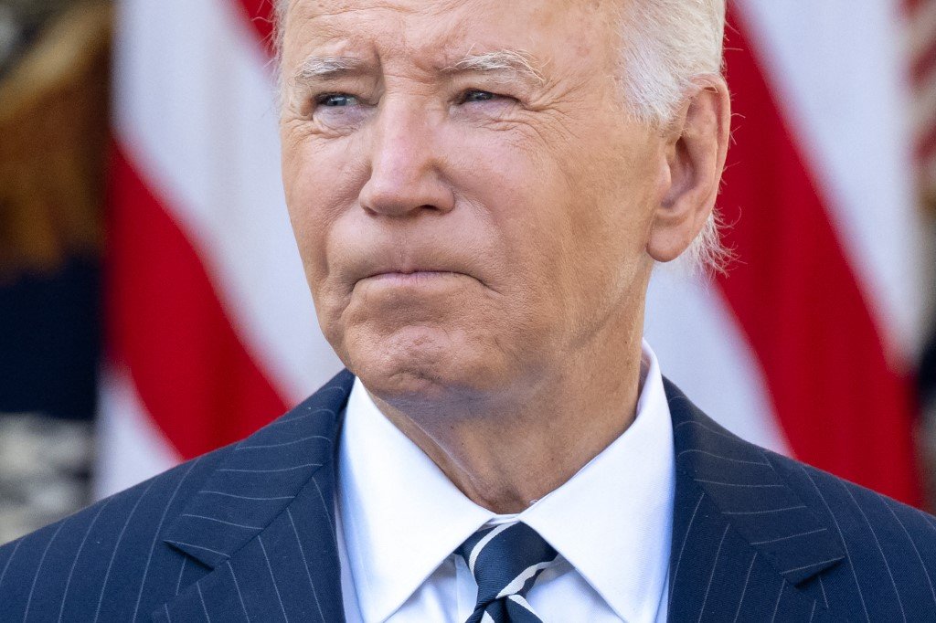 Biden cancela viagem oficial à Itália devido a incêndios florestais na Califórnia