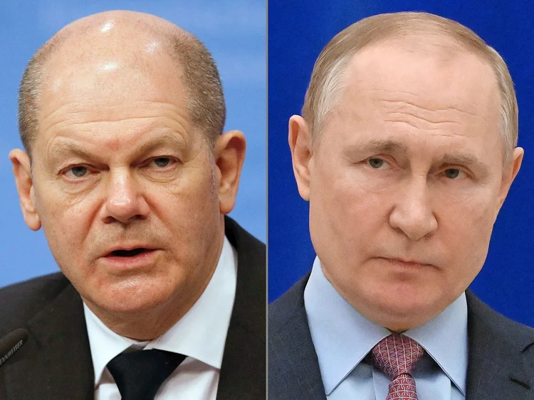 Scholz e Putin: primeira vez desde 2022 que os dois conversaram (JOHANNA GERON, Sergei GUNEYEV / POOL / Sputnik / AFP/AFP)