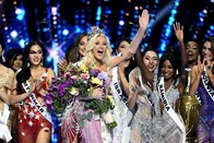 Imagem referente à notícia: Dinamarquesa Victoria Kjaer vence o Miss Universo 2024; veja o top5