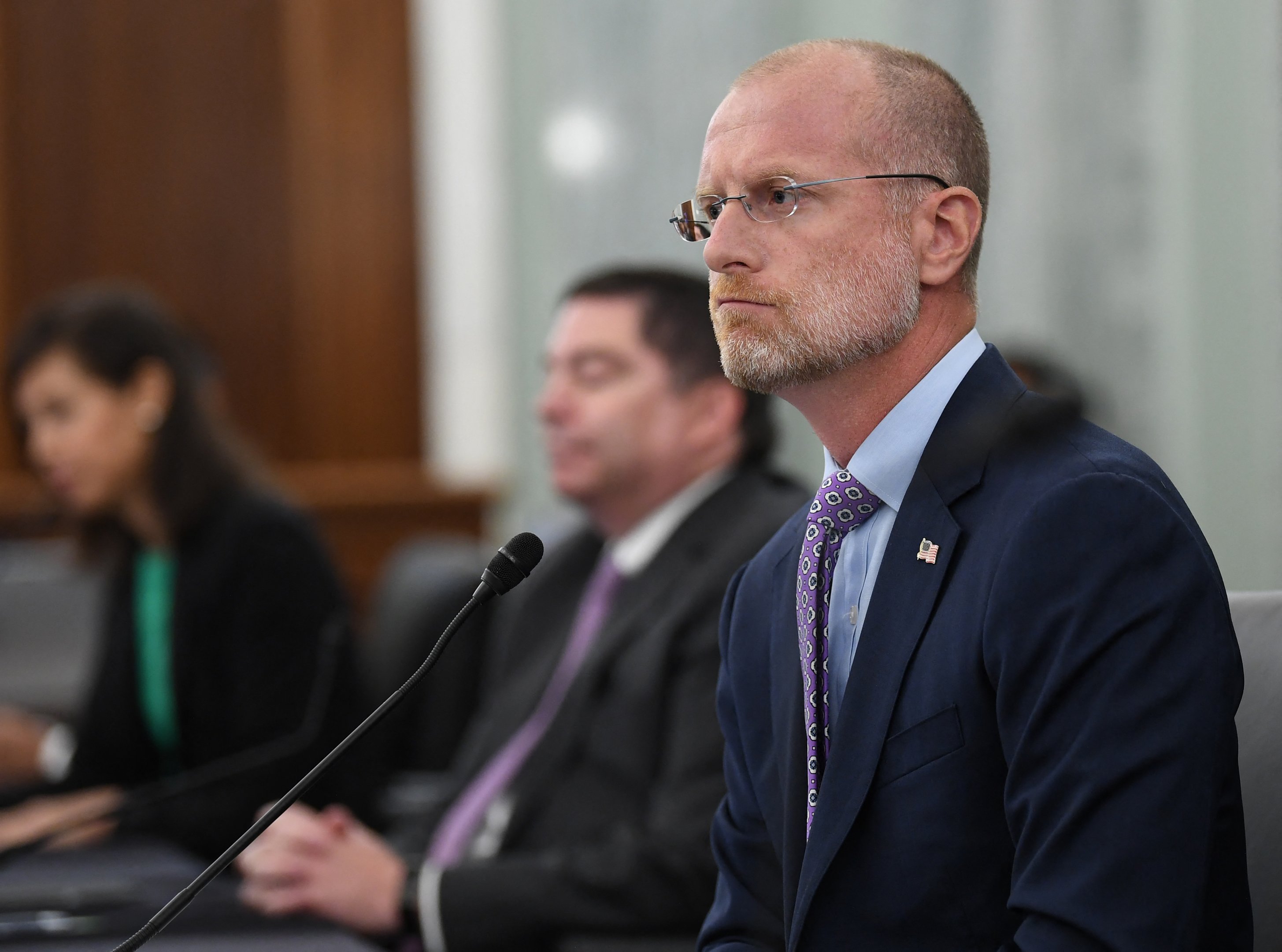 Trump anuncia Brendan Carr como diretor da Comissão Federal de Comunicações