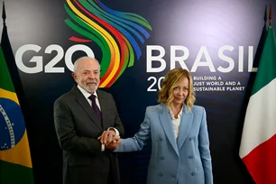 Imagem referente à matéria: Presidente Lula discute sobre Enel com primeira-ministra italiana