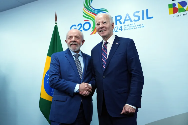 Os presidentes Lula e Joe Biden, durante encontro no G20, no Rio de Janeiro (Eric Lee/AFP)