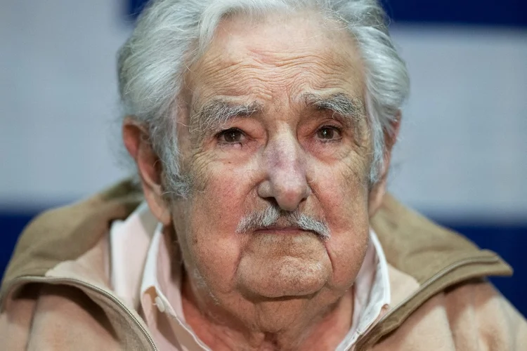 Pepe Mujica, ex-presidente do Uruguai, apoia Orsi na disputa deste ano (Santiago Mazzarovich /AFP)